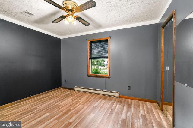 40 HUNT VALLEY DR, Elkton, MD 21921