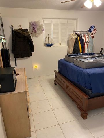 1211 N PENINSULA AVENUE, New Smyrna Beach, FL 32169