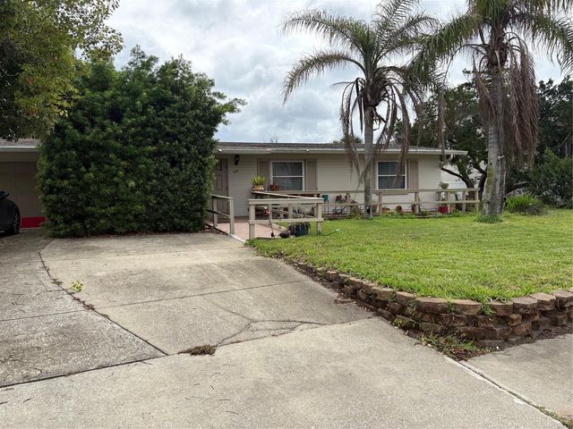 1211 N PENINSULA AVENUE, New Smyrna Beach, FL 32169