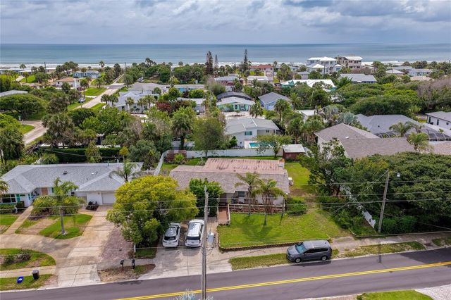 1211 N PENINSULA AVENUE, New Smyrna Beach, FL 32169