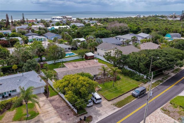 1211 N PENINSULA AVENUE, New Smyrna Beach, FL 32169