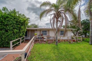 1211 N PENINSULA AVENUE, New Smyrna Beach, FL 32169