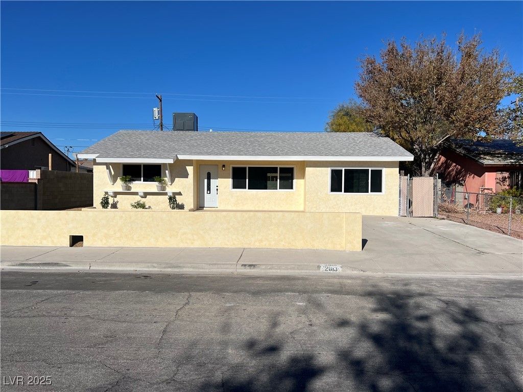 2813 Willoughby Avenue, Las Vegas, NV 89101