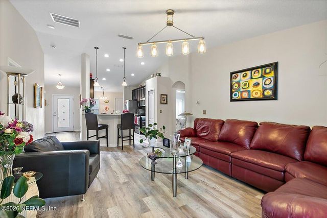 51 S TWIN MAPLE Road, St. Augustine, FL 32084