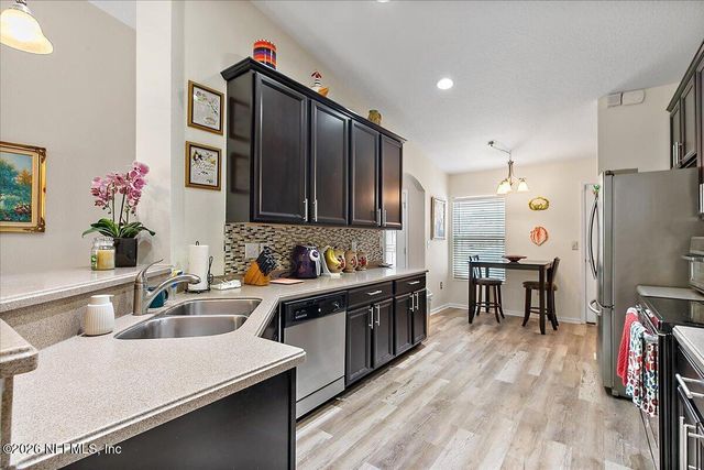 51 S TWIN MAPLE Road, St. Augustine, FL 32084