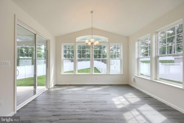 61 BLACK OAK CT, Stewartstown, PA 17363