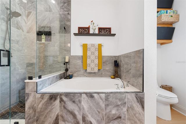 1819 COMMON WAY ROAD 203, Orlando, FL 32814