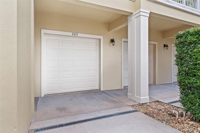 1819 COMMON WAY ROAD 203, Orlando, FL 32814