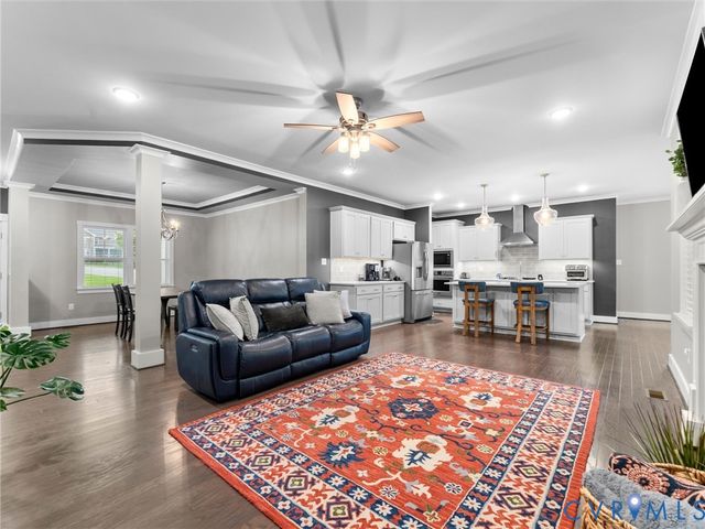15100 Litton Dr, Chesterfield, VA 23112