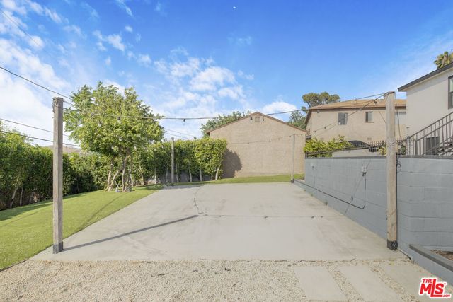 1239 Stone Street, Los Angeles, CA 90063
