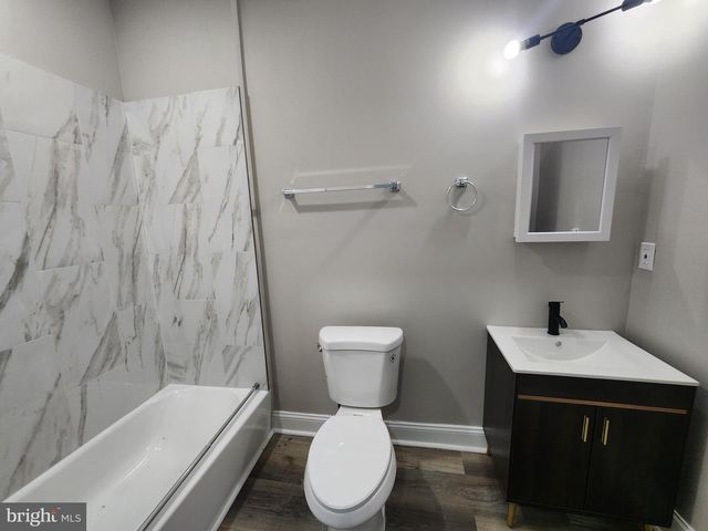 614 N DUKELAND ST, Baltimore, MD 21216