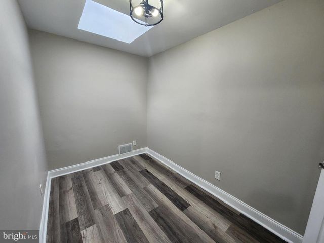 614 N DUKELAND ST, Baltimore, MD 21216