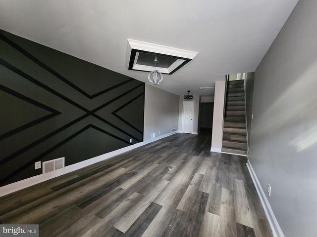 614 N DUKELAND ST, Baltimore, MD 21216