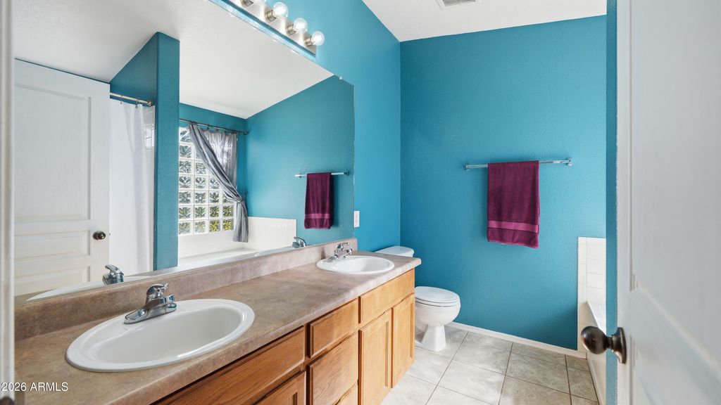 Image 11 of property listing at 3870 BARRACO Drive, Sierra Vista, AZ 85650