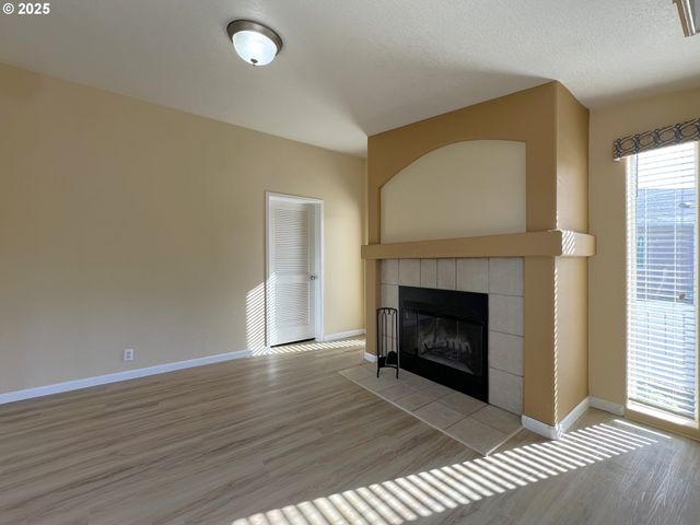 63408 NATHAN Dr, Coos Bay, OR 97420