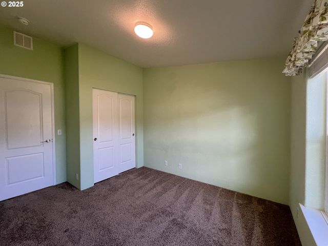 63408 NATHAN Dr, Coos Bay, OR 97420