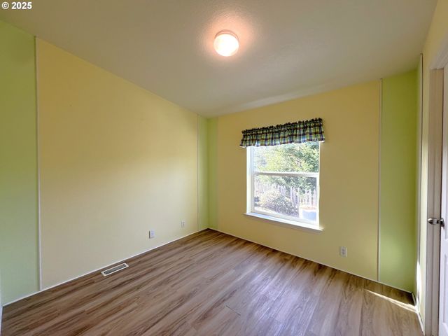 63408 NATHAN Dr, Coos Bay, OR 97420