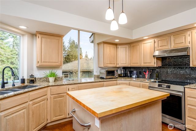 193 Fairway Drive, Sequim, WA 98382