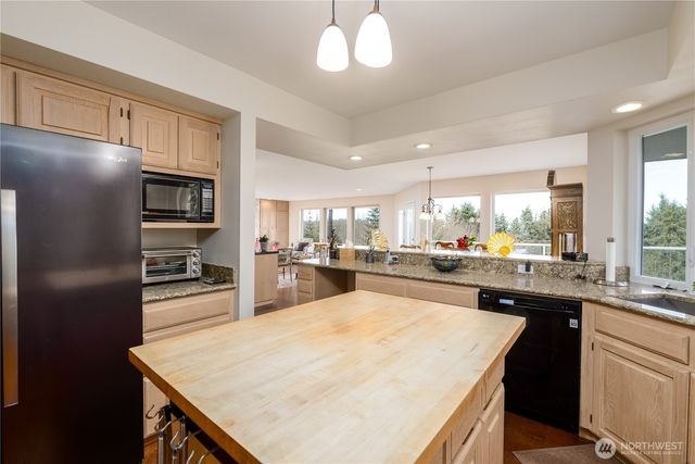 193 Fairway Drive, Sequim, WA 98382