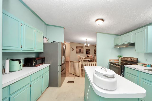 1240 Oliver Lane, Cleveland, TX 77328