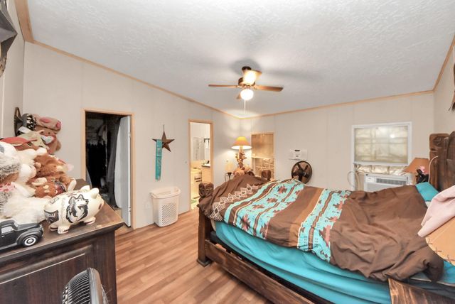 1240 Oliver Lane, Cleveland, TX 77328