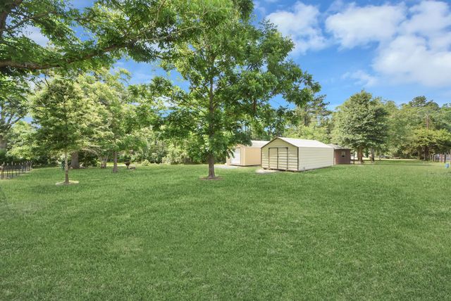 1240 Oliver Lane, Cleveland, TX 77328