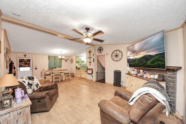 1240 Oliver Lane, Cleveland, TX 77328