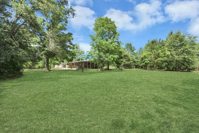 1240 Oliver Lane, Cleveland, TX 77328