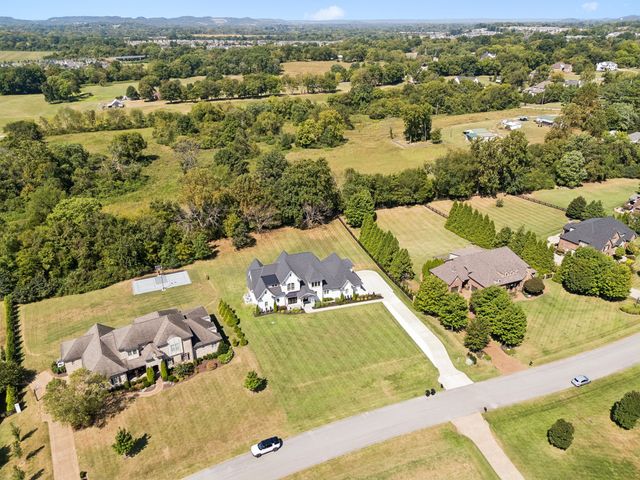 4617 Delta Springs Ln, Franklin, TN 37064