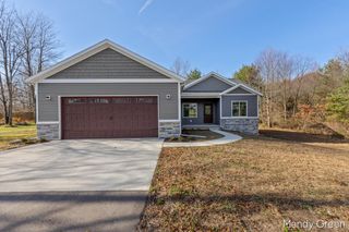 12723 Lindy Anne Court, Cedar Springs, MI 49319