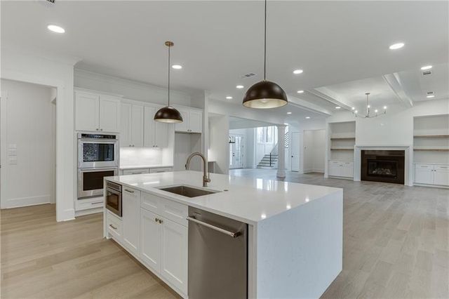 100 Gleneagles Way, Pendergrass, GA 30567