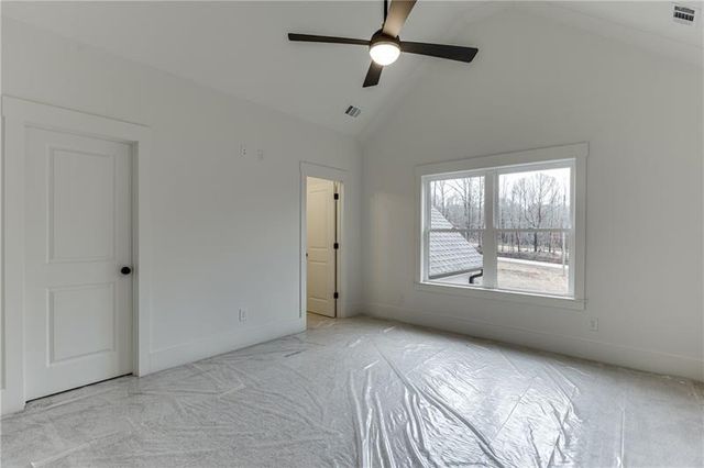 100 Gleneagles Way, Pendergrass, GA 30567