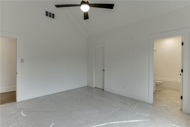 100 Gleneagles Way, Pendergrass, GA 30567