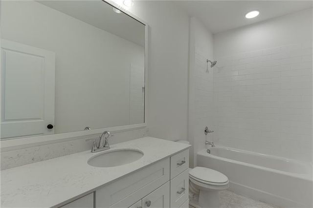 100 Gleneagles Way, Pendergrass, GA 30567