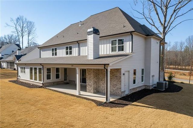 100 Gleneagles Way, Pendergrass, GA 30567