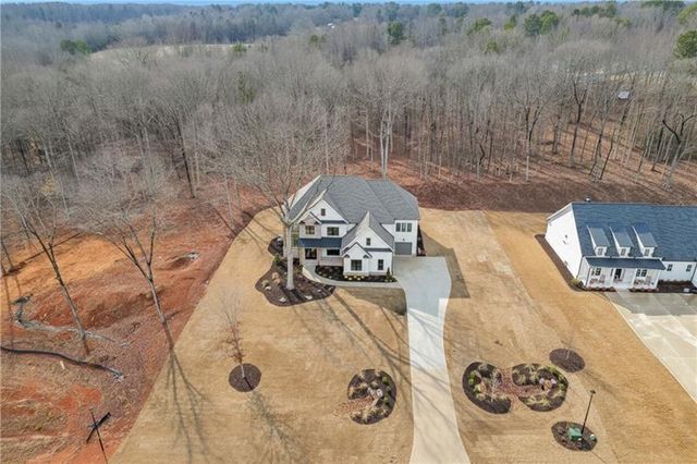 100 Gleneagles Way, Pendergrass, GA 30567