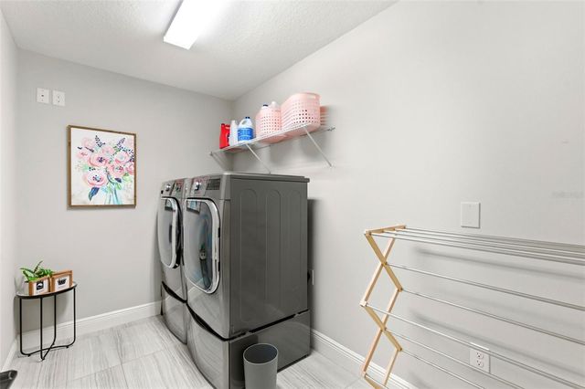 1004 MANGO COURT, Oldsmar, FL 34677