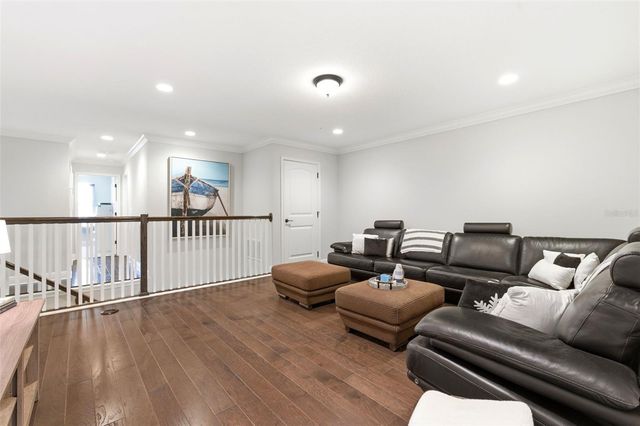 1004 MANGO COURT, Oldsmar, FL 34677