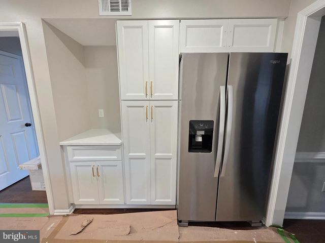 1650 WICKHAM WAY, Crofton, MD 21114