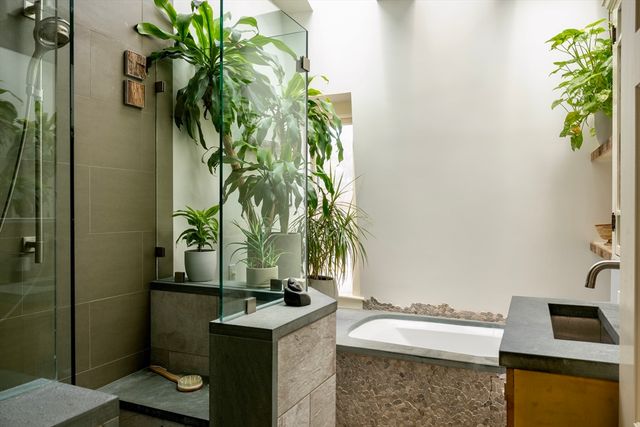 118 Pearl Street 2, Cambridge, MA 02139