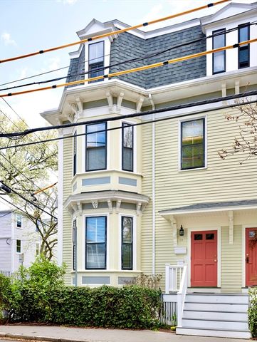 118 Pearl Street 2, Cambridge, MA 02139