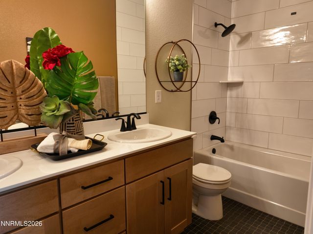 2382 Seaberry Drive 97, Spanish Springs, NV 89441