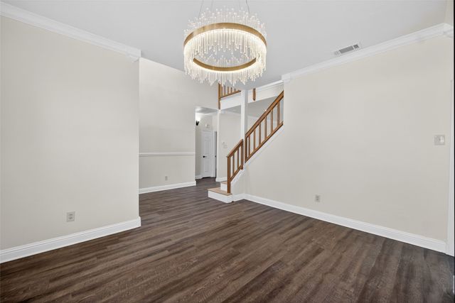 2306 Edinburgh Street, Arlington, TX 76018