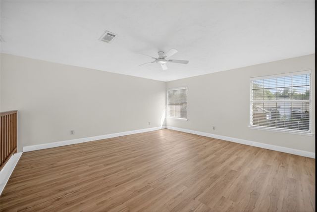 2306 Edinburgh Street, Arlington, TX 76018