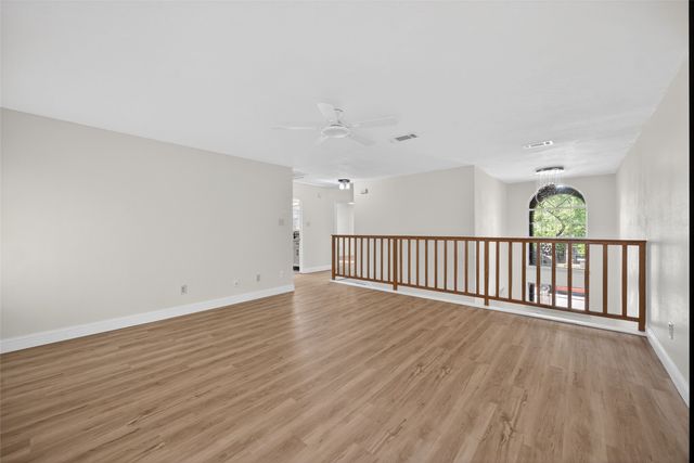 2306 Edinburgh Street, Arlington, TX 76018