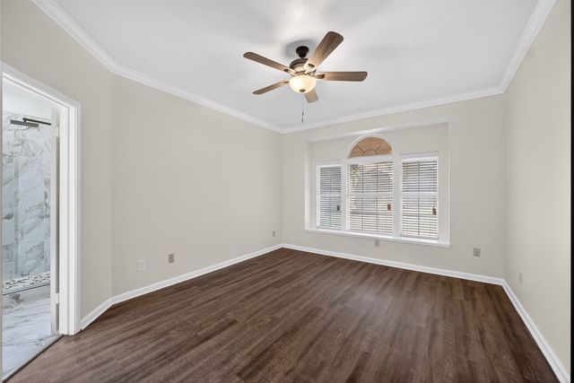 2306 Edinburgh Street, Arlington, TX 76018