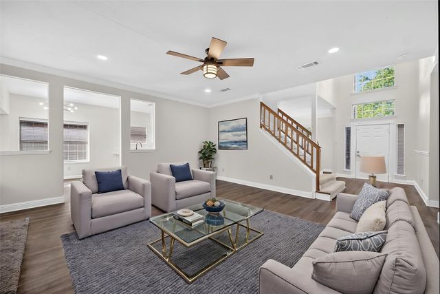 2306 Edinburgh Street, Arlington, TX 76018