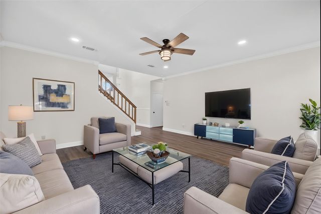 2306 Edinburgh Street, Arlington, TX 76018