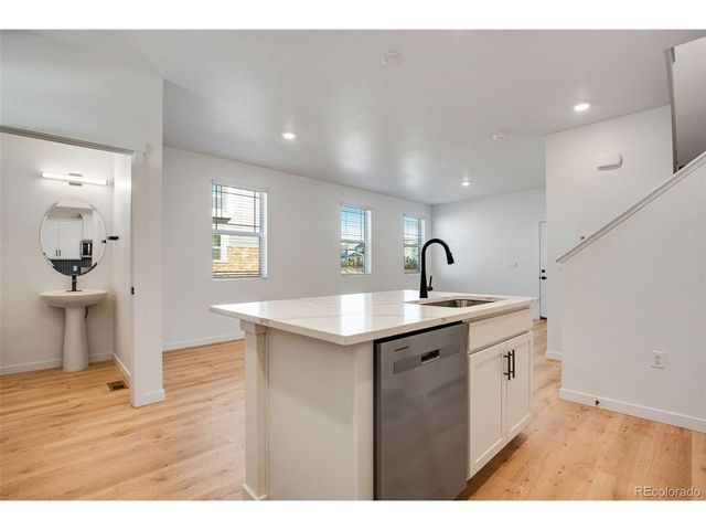 22224 E 6th Pl, Aurora, CO 80018