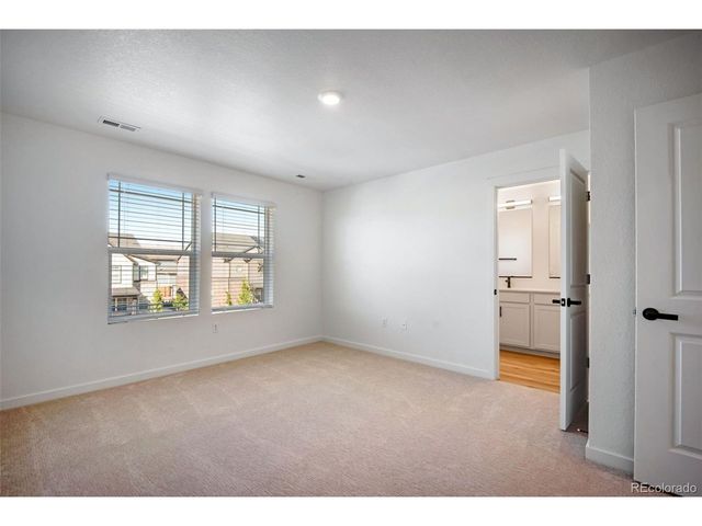 22224 E 6th Pl, Aurora, CO 80018